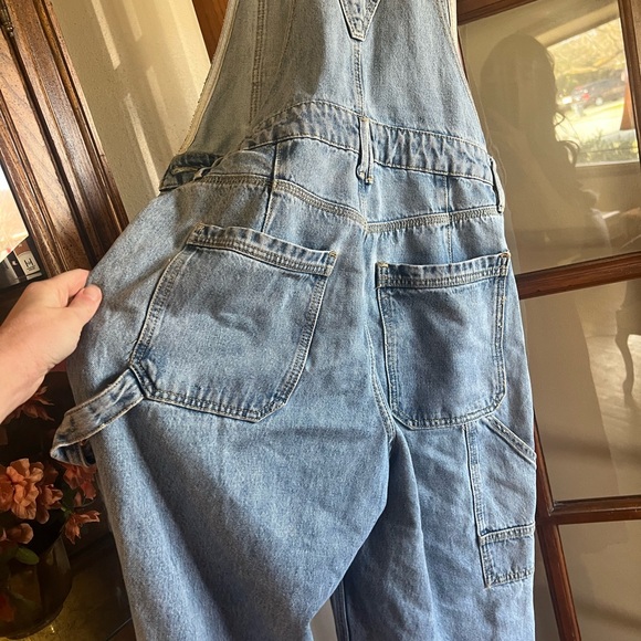 Good American Light Blue Denim Overalls - Picture 2 of 3